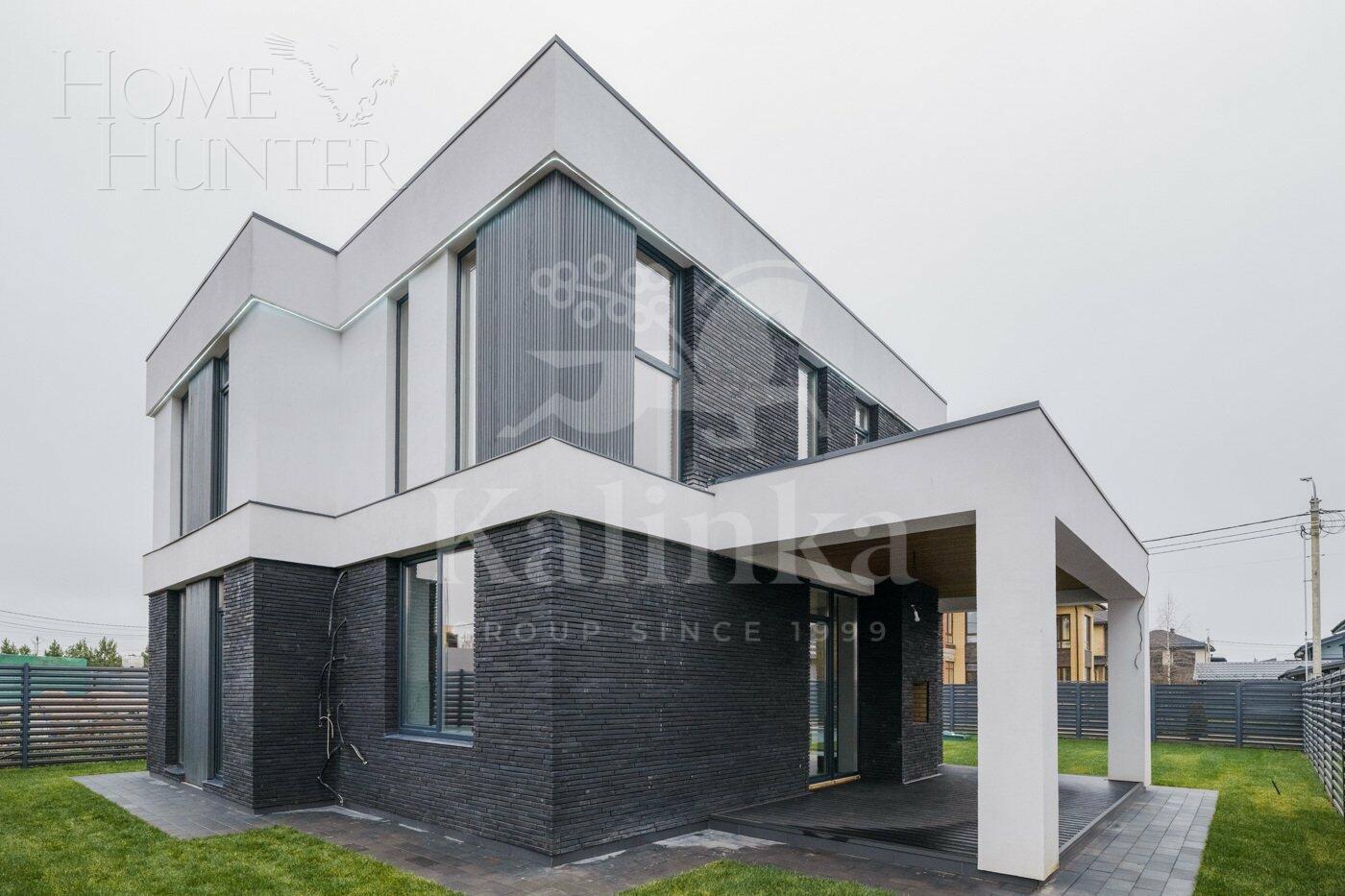 2-этажный коттедж 200 м² с отделкой