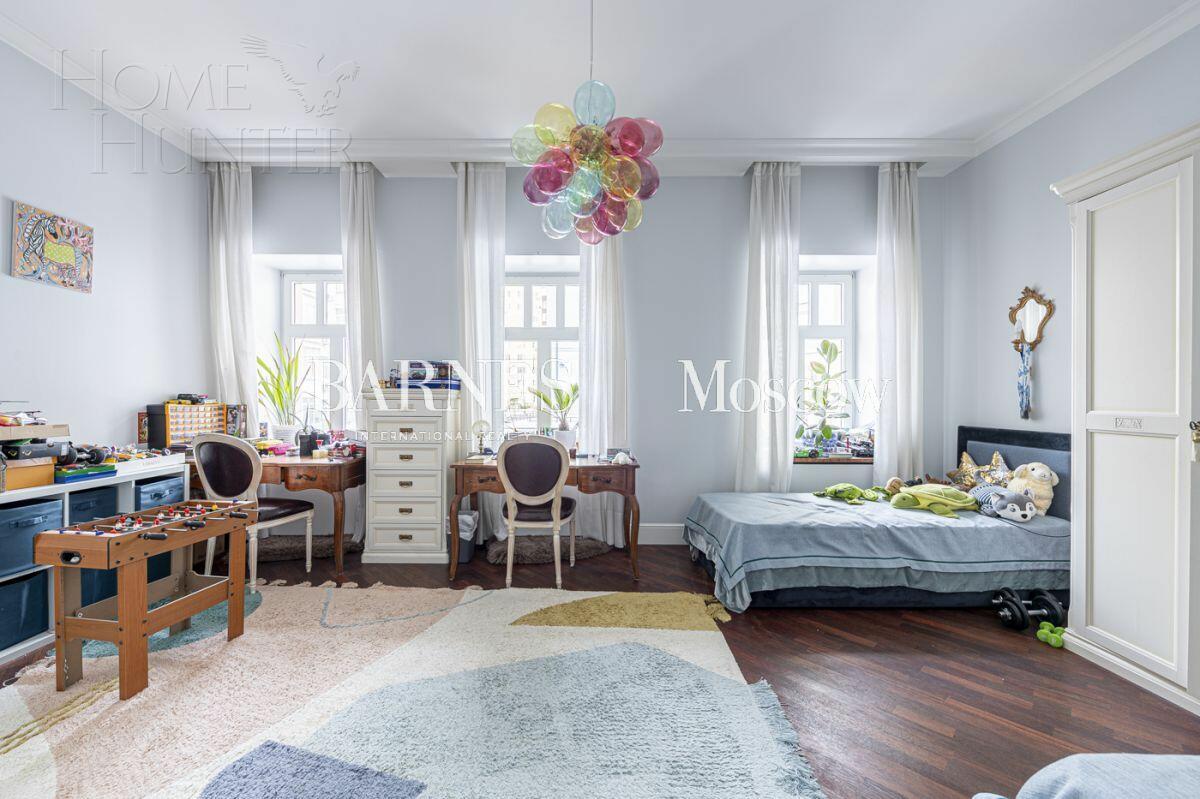 5-КОМН. КВАРТИРА С ОТДЕЛКОЙ 141.2 М² НА 2 ЭТАЖЕ