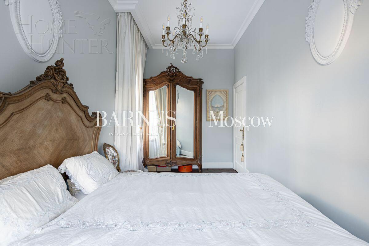 5-КОМН. КВАРТИРА С ОТДЕЛКОЙ 141.2 М² НА 2 ЭТАЖЕ