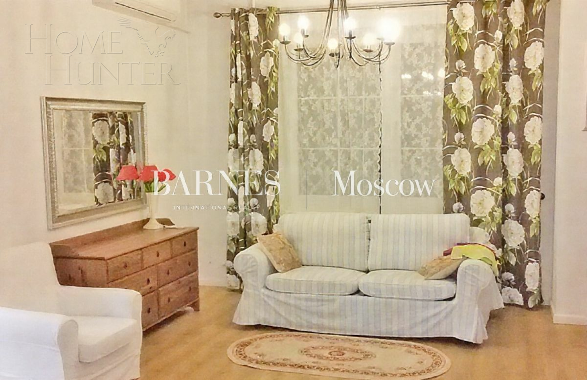 2-этажный коттедж 350 м² с отделкой