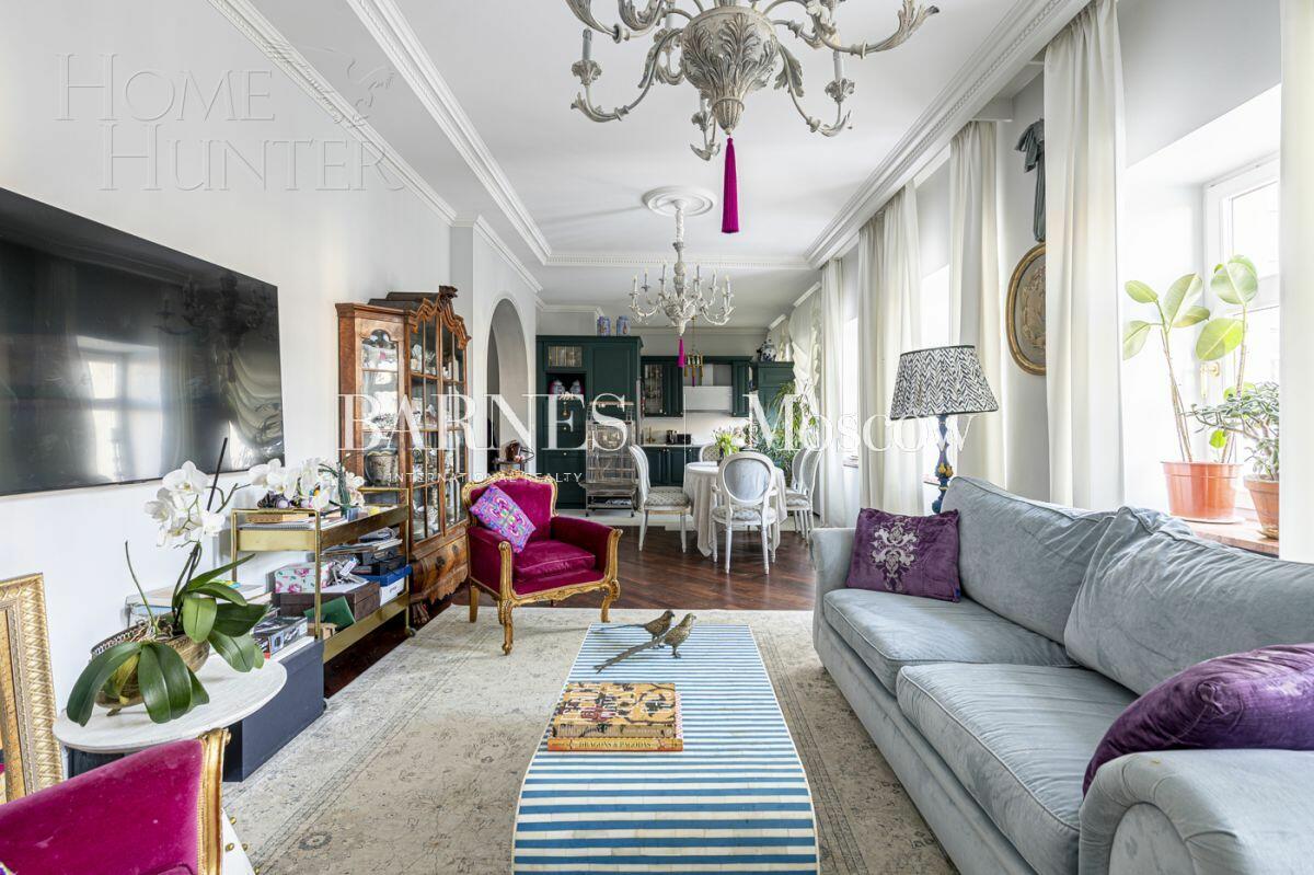 5-КОМН. КВАРТИРА С ОТДЕЛКОЙ 141.2 М² НА 2 ЭТАЖЕ