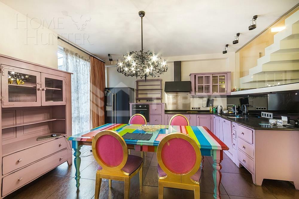 2-этажный таунхаус 354 м² с отделкой