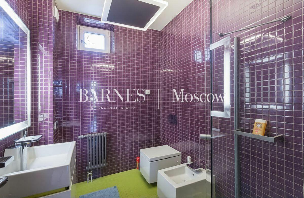 3-этажный таунхаус 354 м² с отделкой