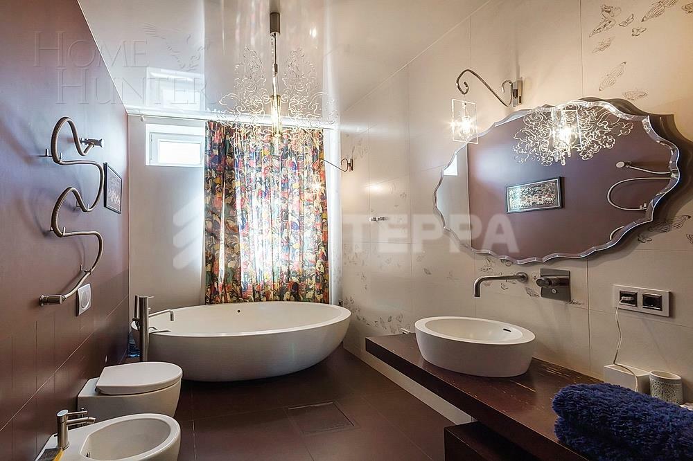 2-этажный таунхаус 354 м² с отделкой