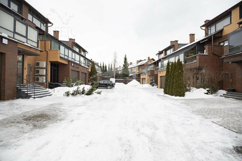 ТАУНХАУС 350 м² с отделкой