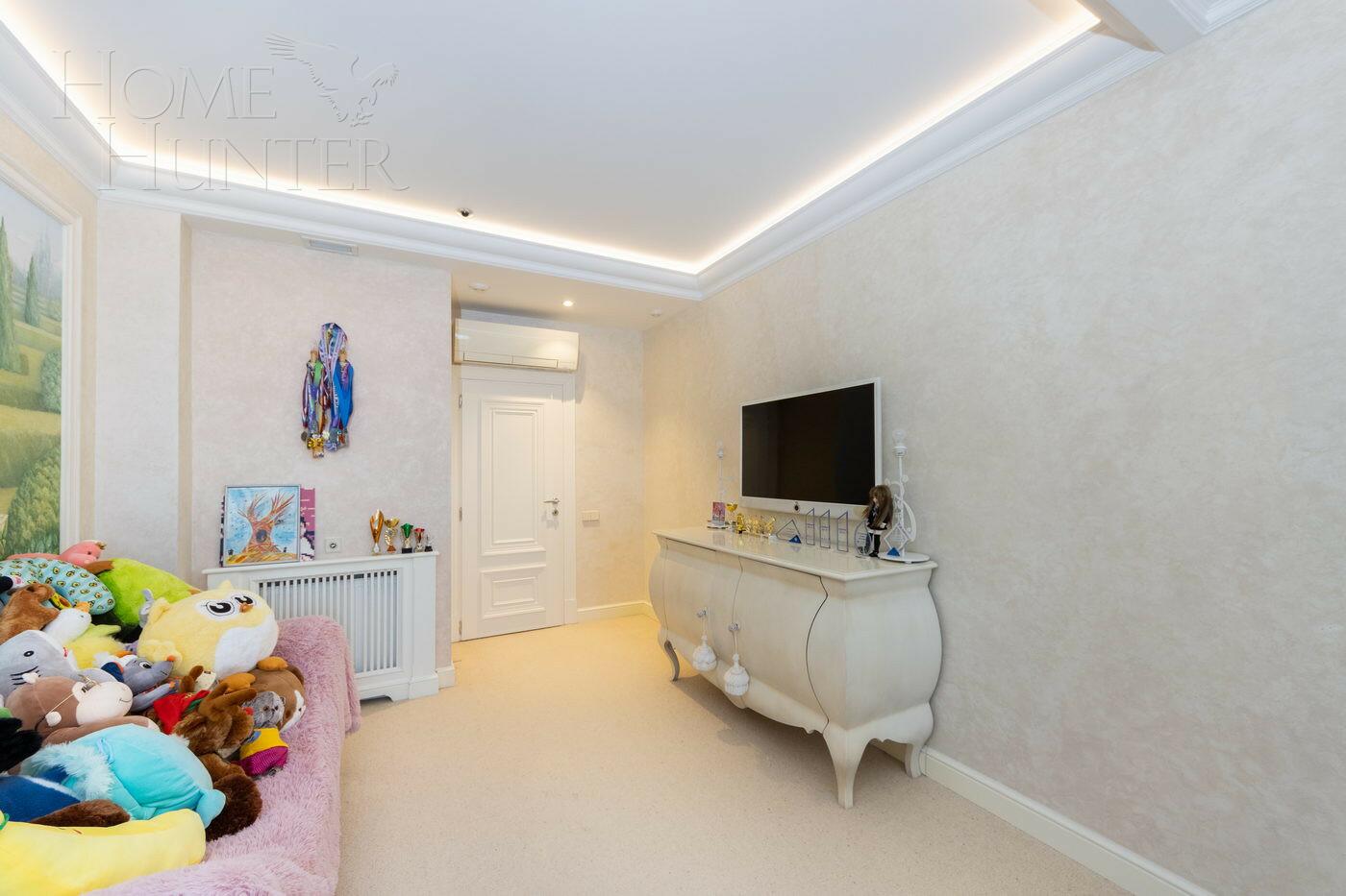 4-КОМН. КВАРТИРА С ОТДЕЛКОЙ 179.4 М² НА 8 ЭТАЖЕ