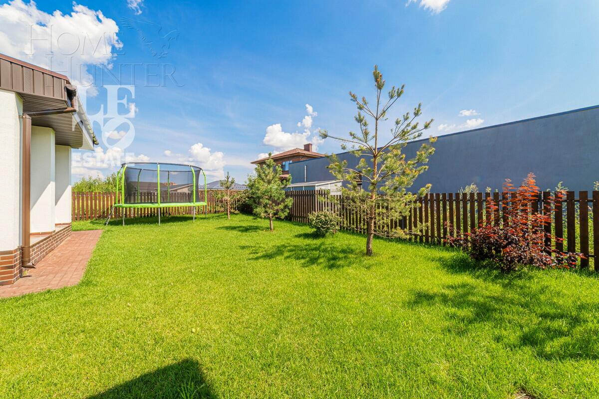 2-этажный коттедж 241 м² с отделкой