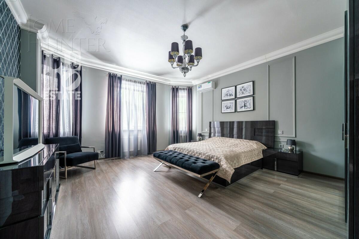 3-этажный коттедж 420 м² с отделкой