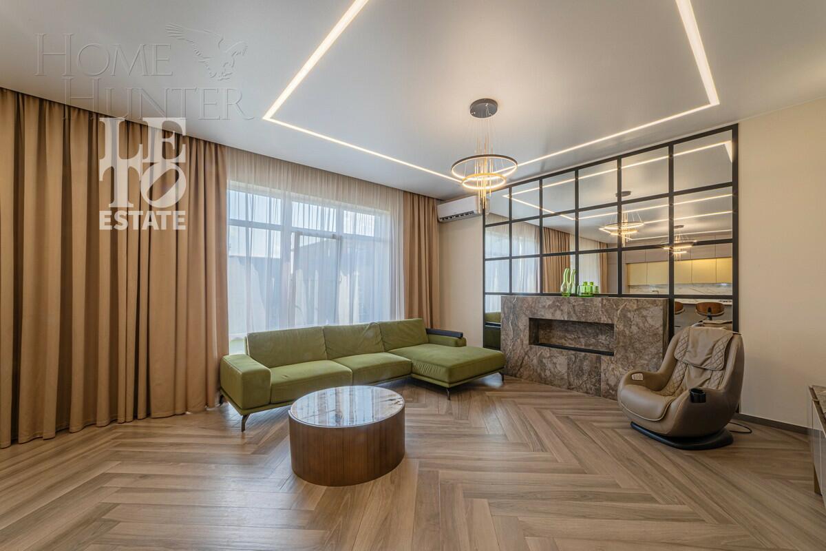 2-этажный коттедж 241 м² с отделкой