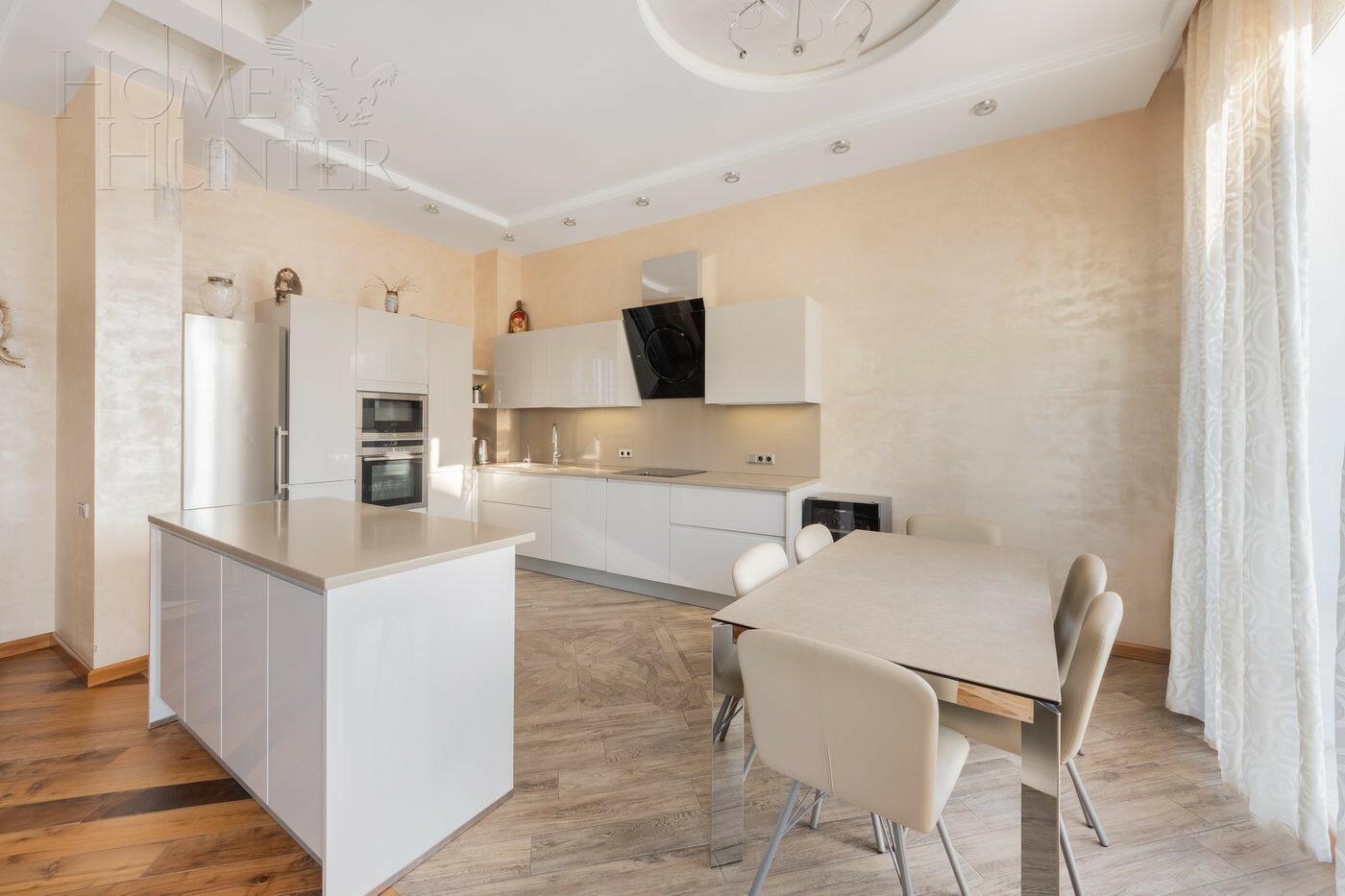 4-КОМН. КВАРТИРА С ОТДЕЛКОЙ 137 М² НА 6 ЭТАЖЕ