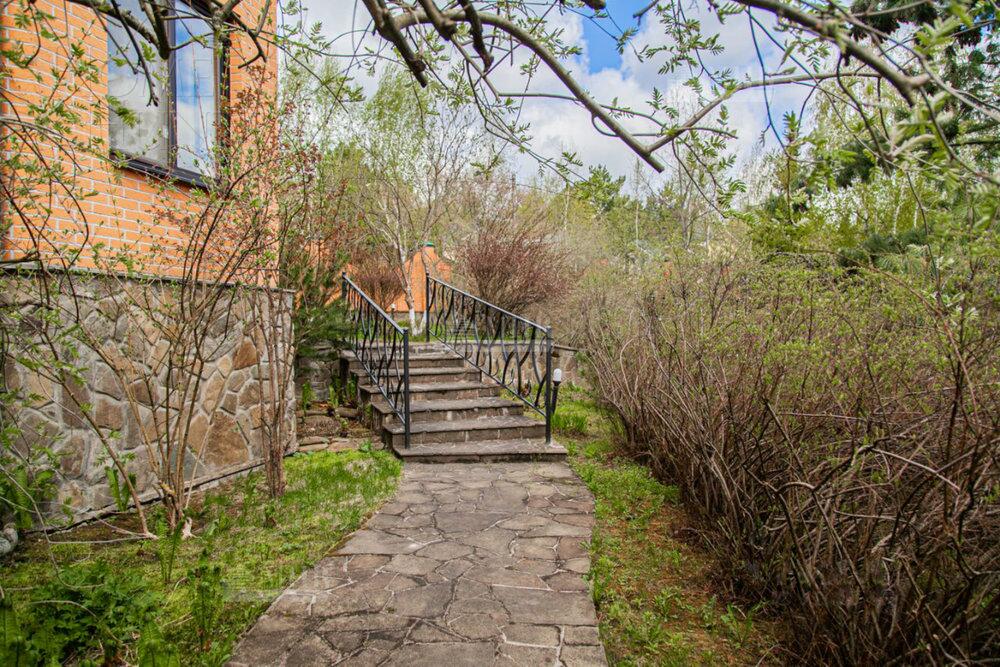 2-этажный коттедж 500 м² с отделкой