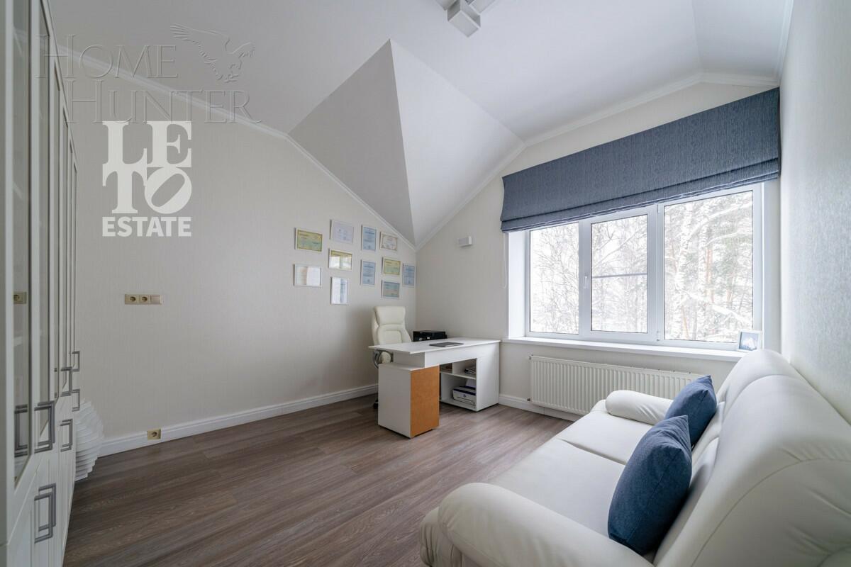 3-этажный коттедж 420 м² с отделкой