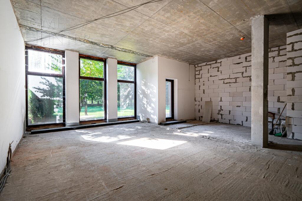 2-этажный таунхаус 371 м² без отделки