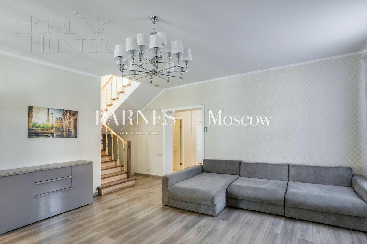 2-этажный коттедж 300 м² с отделкой