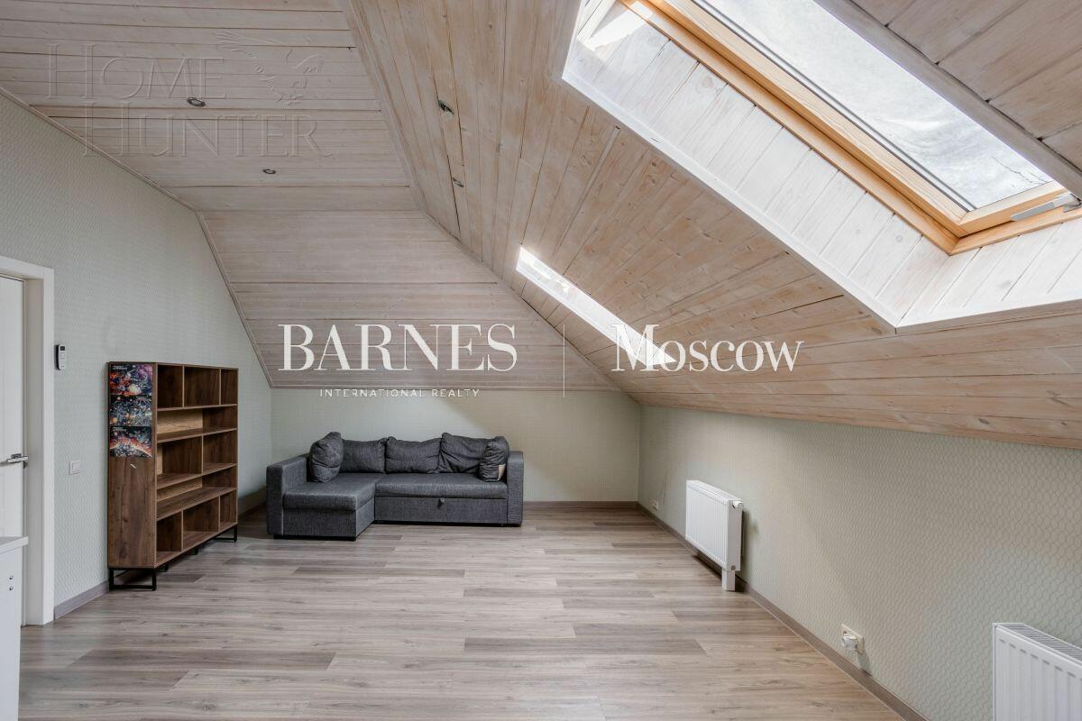 2-этажный коттедж 300 м² с отделкой