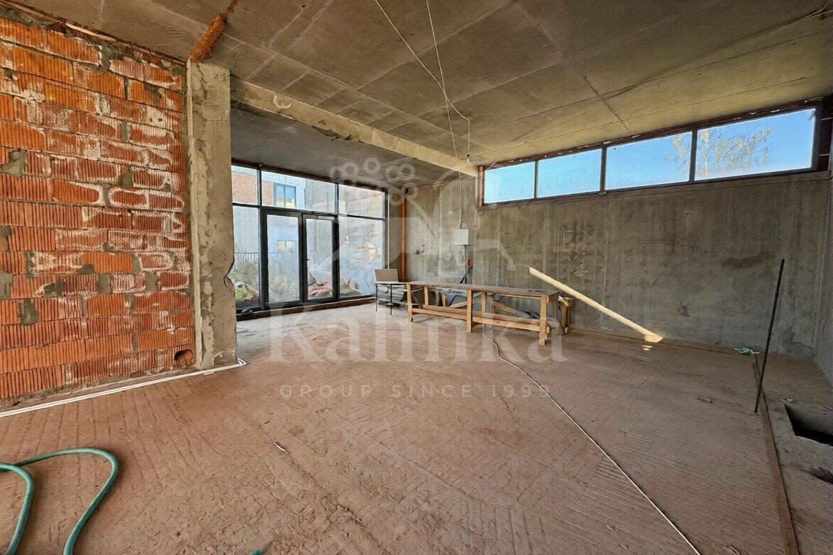 2-этажный коттедж 1 092 м² без отделки