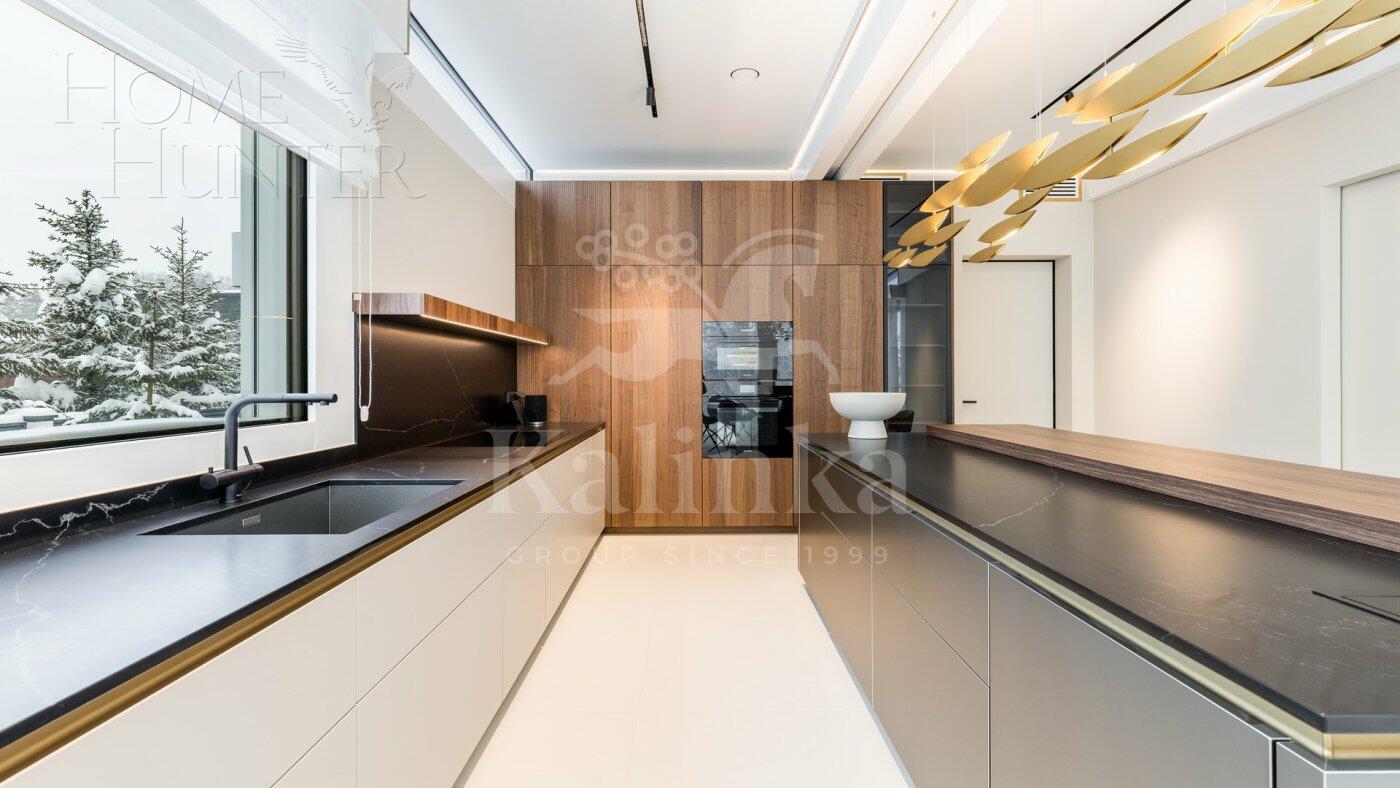 2-этажный коттедж 836 м² с отделкой