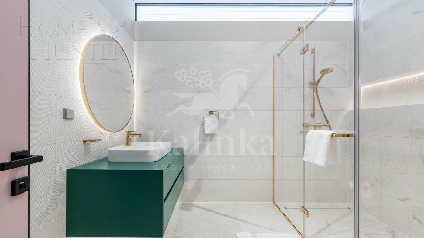 2-этажный коттедж 836 м² с отделкой