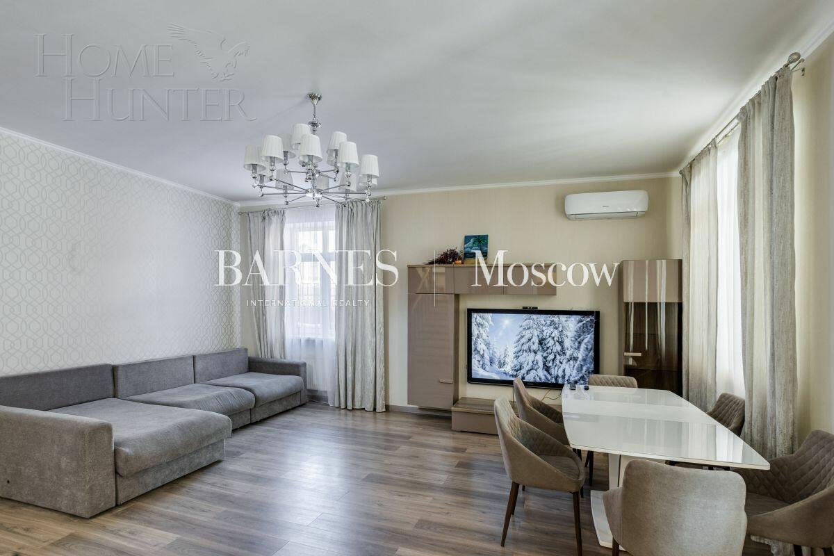 2-этажный коттедж 300 м² с отделкой