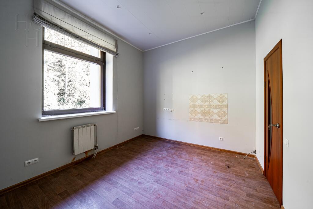 2-этажный таунхаус 371 м² без отделки