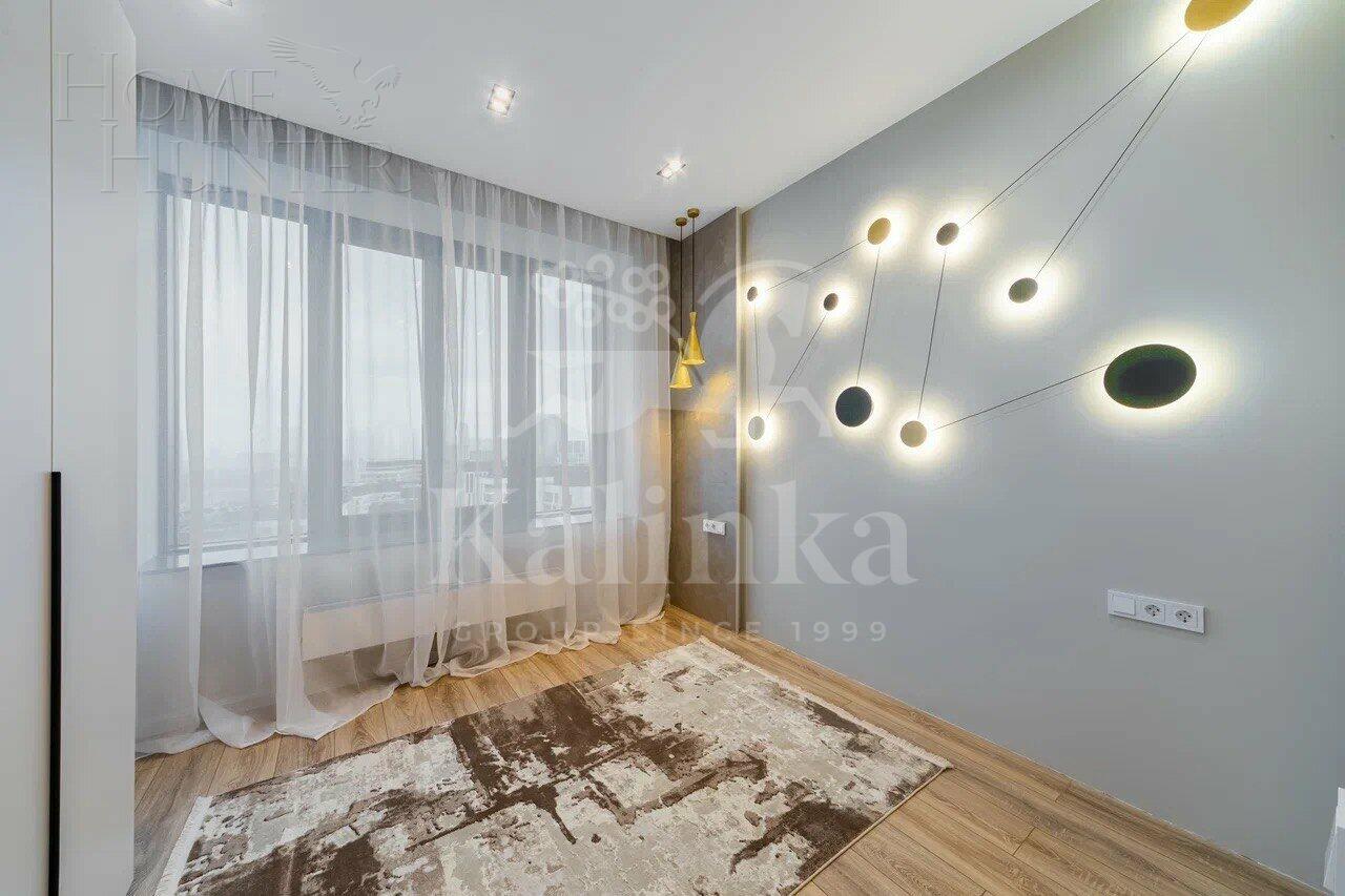 4-КОМН. АПАРТАМЕНТЫ С ОТДЕЛКОЙ 115 М² НА 19 ЭТАЖЕ