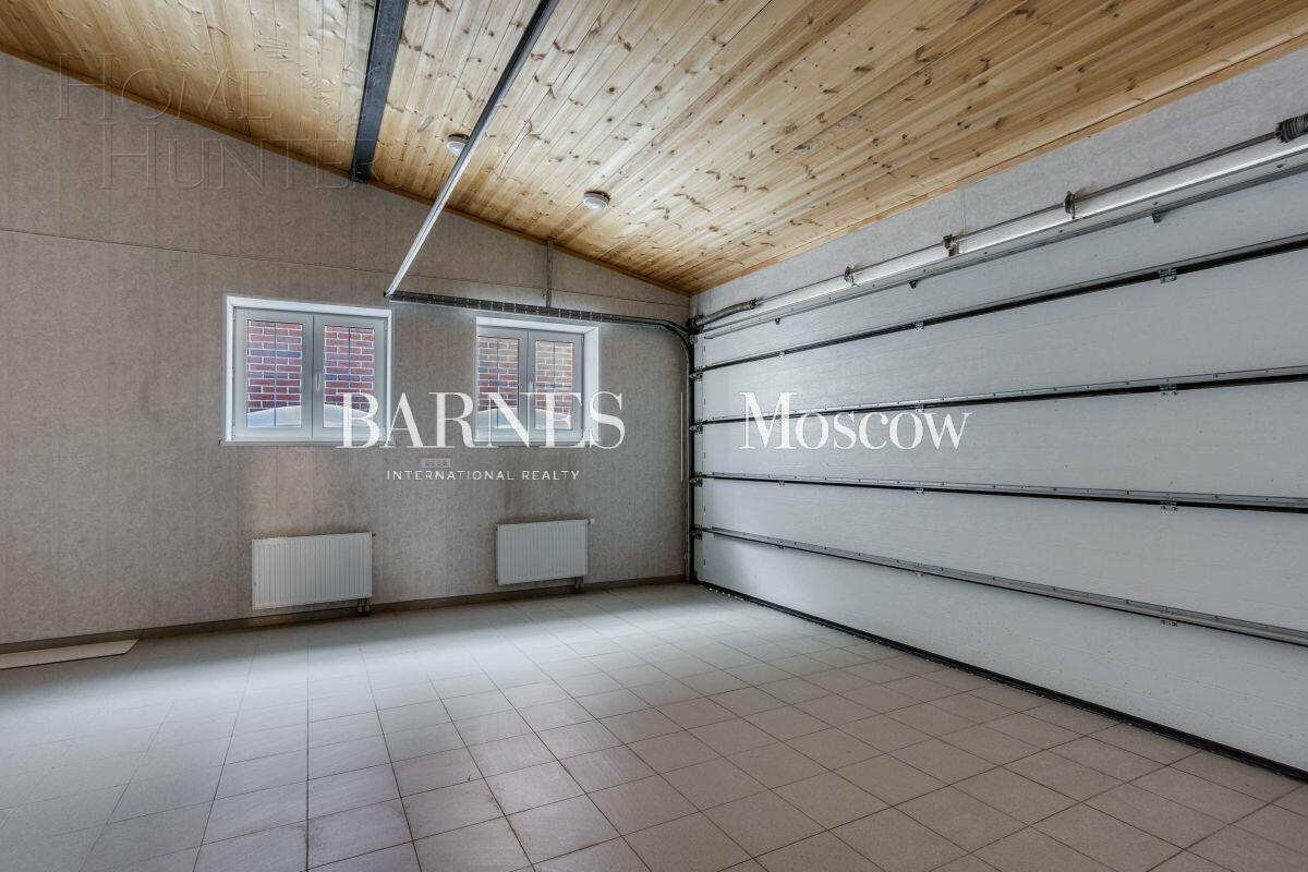 2-этажный коттедж 300 м² с отделкой