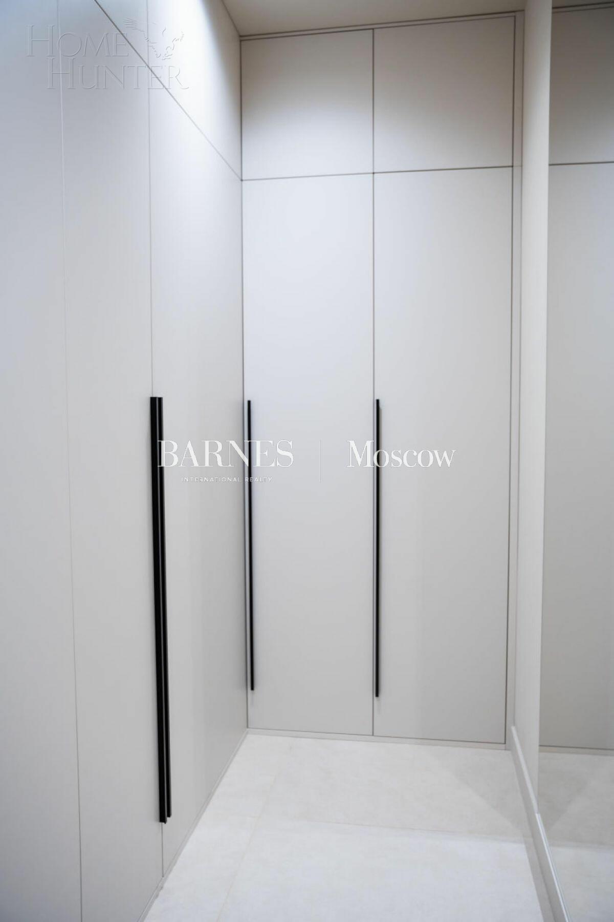 2-этажный коттедж 420 м² без отделки