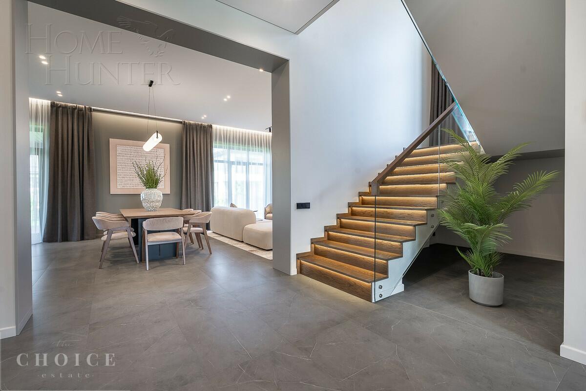 2-этажный коттедж 324 м² с отделкой