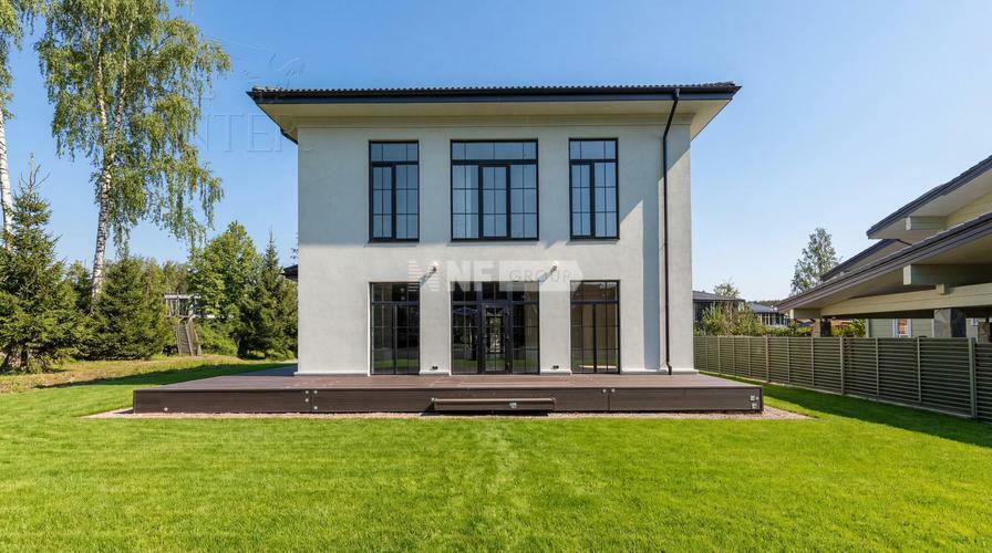 2-этажный коттедж 280 м² с отделкой