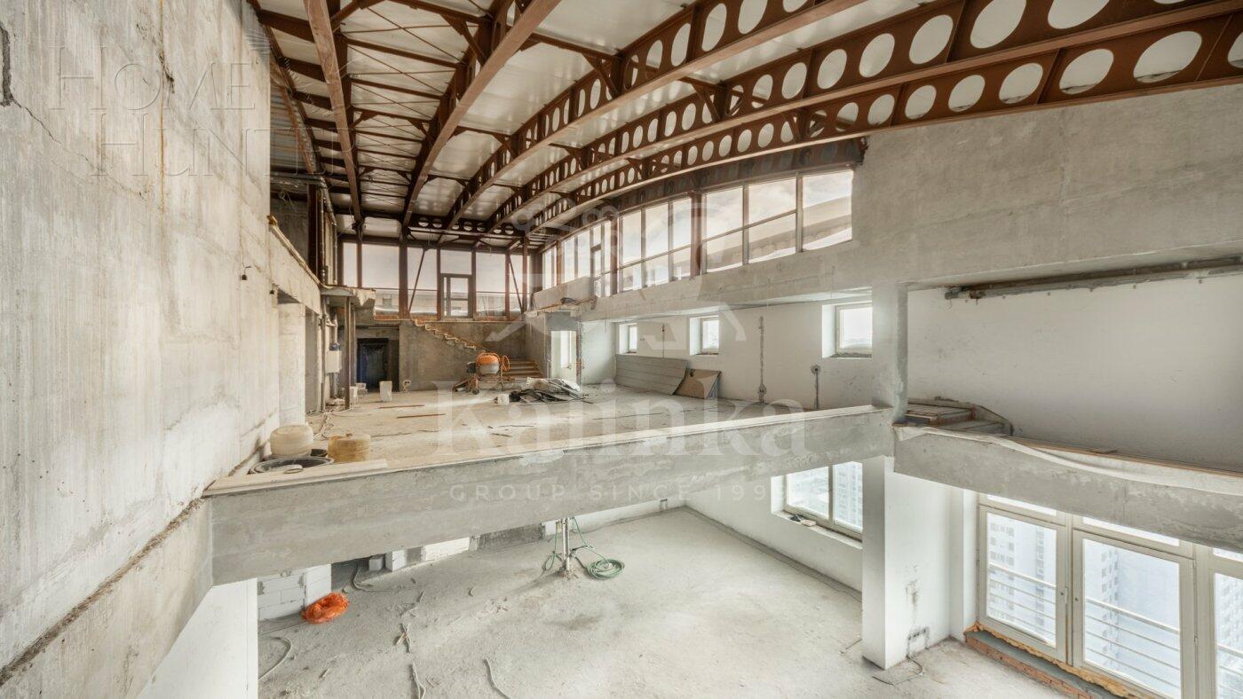 3-УРОВНЕВЫЙ ПЕНТХАУС БЕЗ ОТДЕЛКИ 500 М² НА 22 ЭТАЖЕ