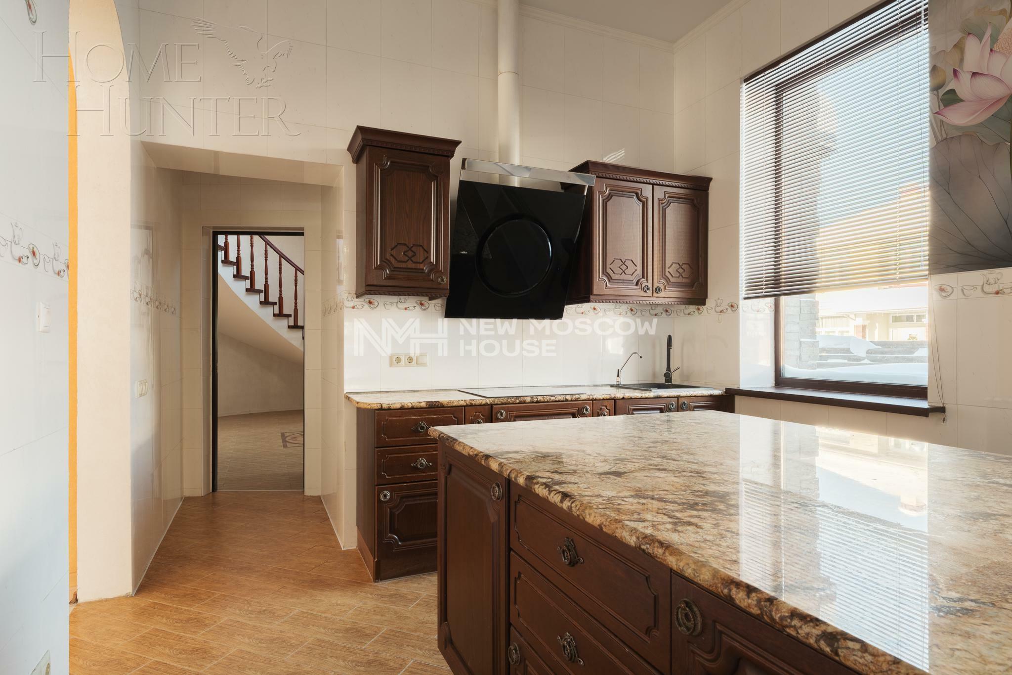 2-этажный коттедж 758 м² с отделкой