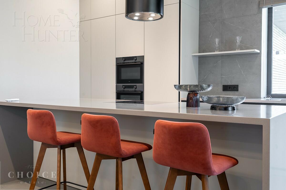 2-этажный коттедж 324 м² с отделкой