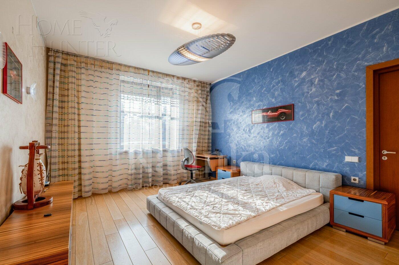 2-этажный коттедж 2 150 м² с отделкой