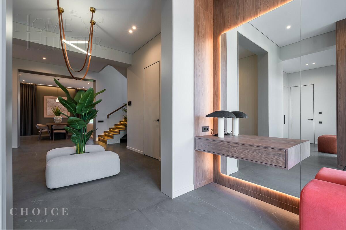 2-этажный коттедж 324 м² с отделкой