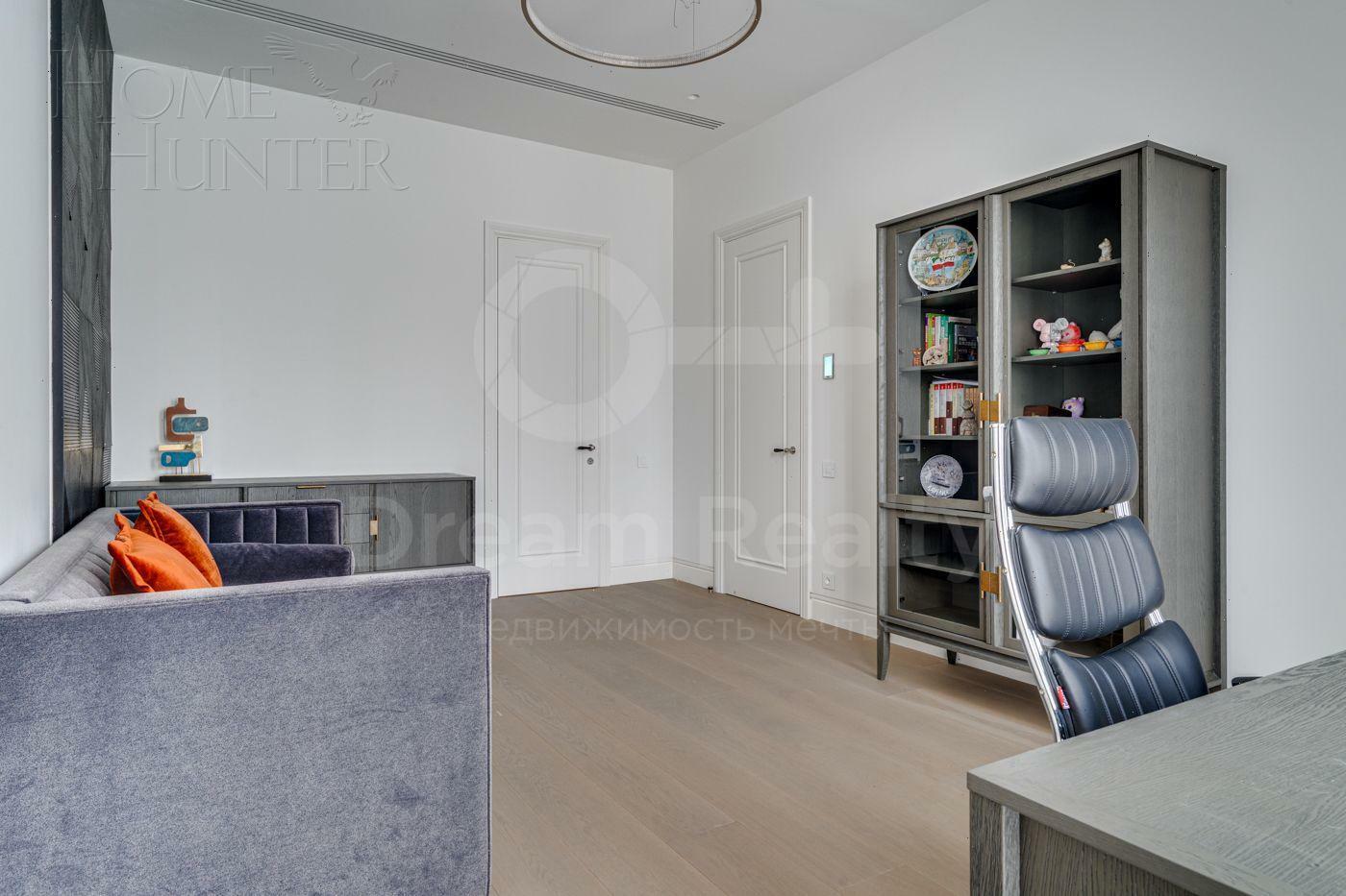 2-КОМН. КВАРТИРА С ОТДЕЛКОЙ 165.9 М² НА 4 ЭТАЖЕ