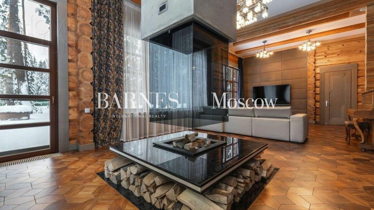 2-этажный коттедж 470 м² с отделкой