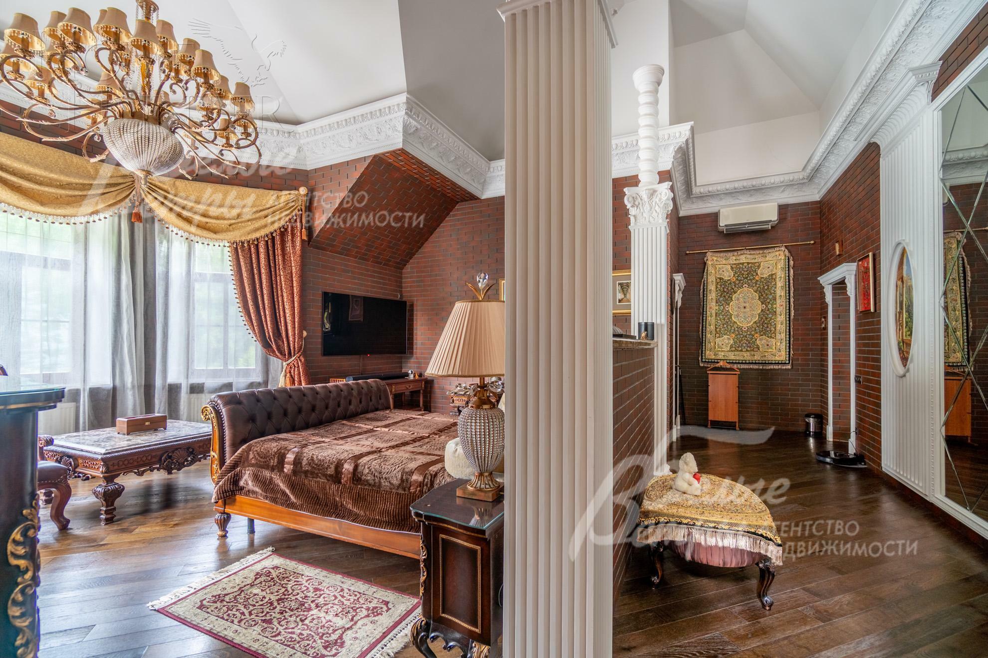 2-этажный коттедж 1 000 м² с отделкой