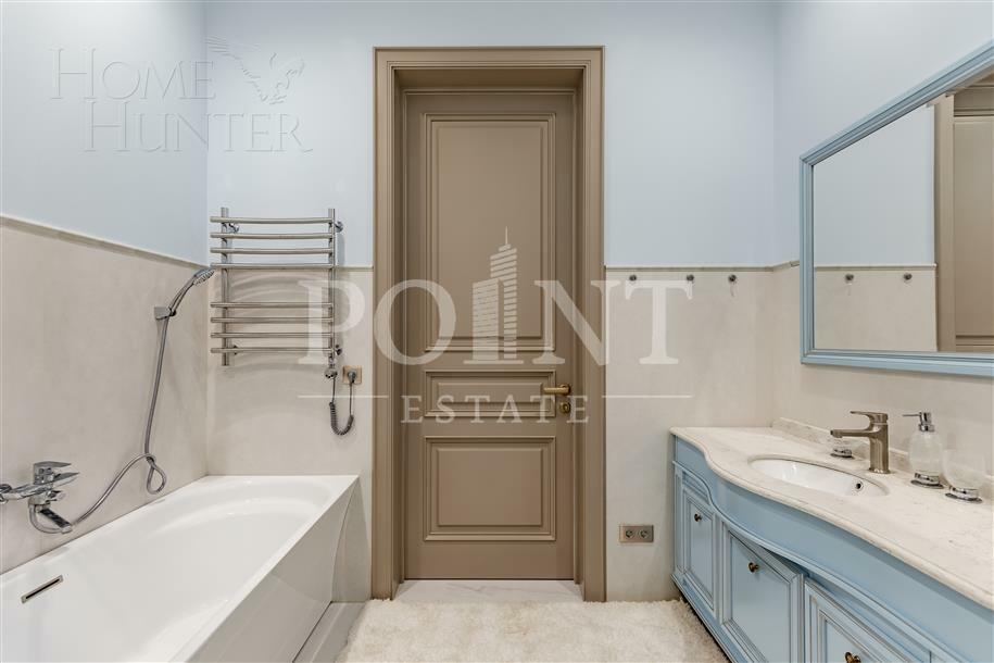 2-этажный коттедж 600 м² с отделкой