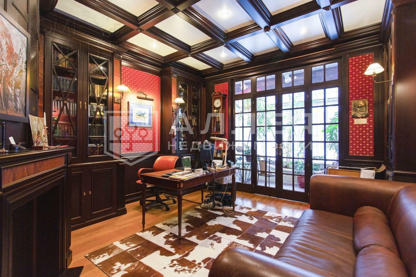 2-этажный коттедж 450 м² с отделкой