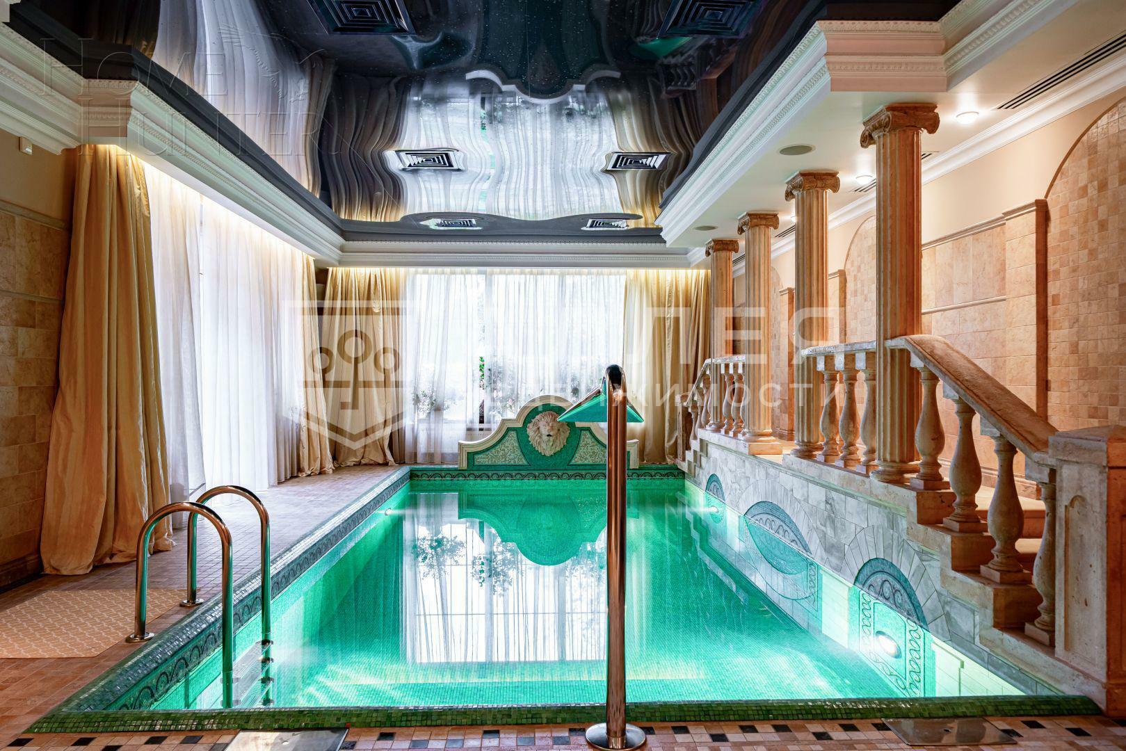 2-этажный коттедж 595 м² с отделкой