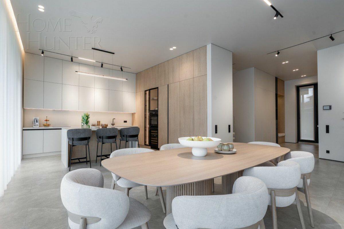 2-этажный коттедж 390 м² с отделкой