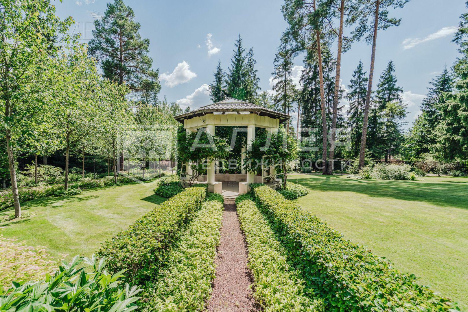 2-этажный коттедж 450 м² с отделкой