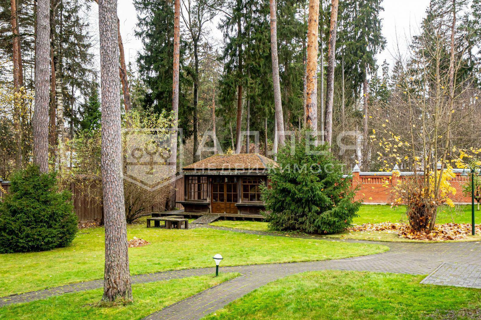 2-этажный коттедж 595 м² с отделкой