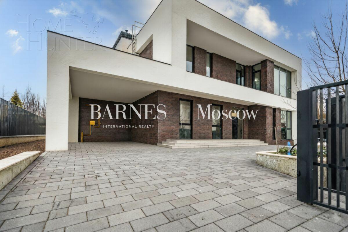 2-этажный коттедж 365 м² без отделки