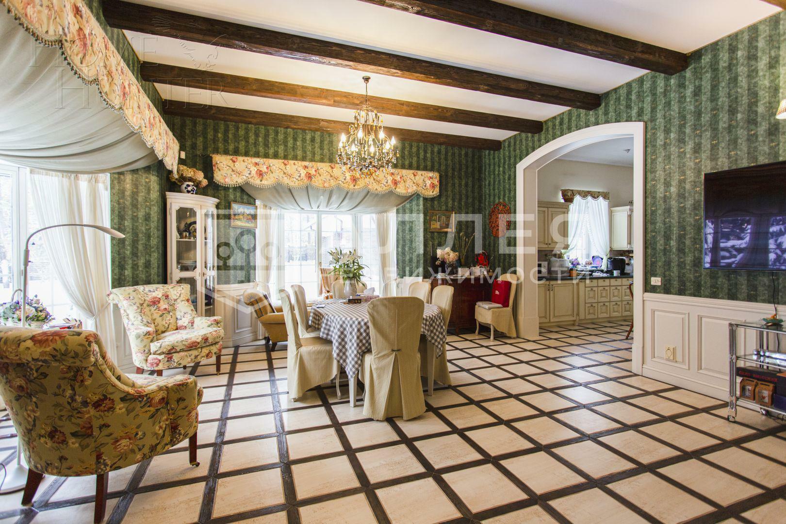 2-этажный коттедж 450 м² с отделкой