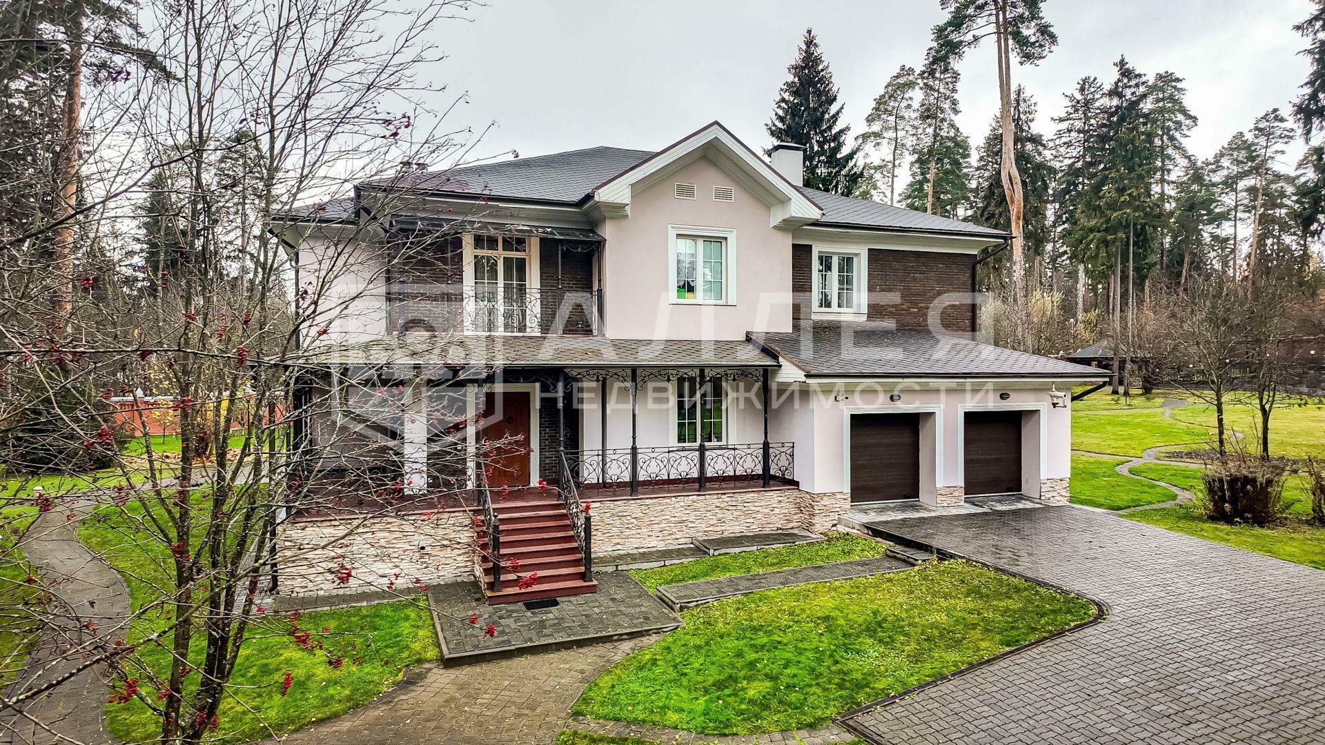 2-этажный коттедж 595 м² с отделкой