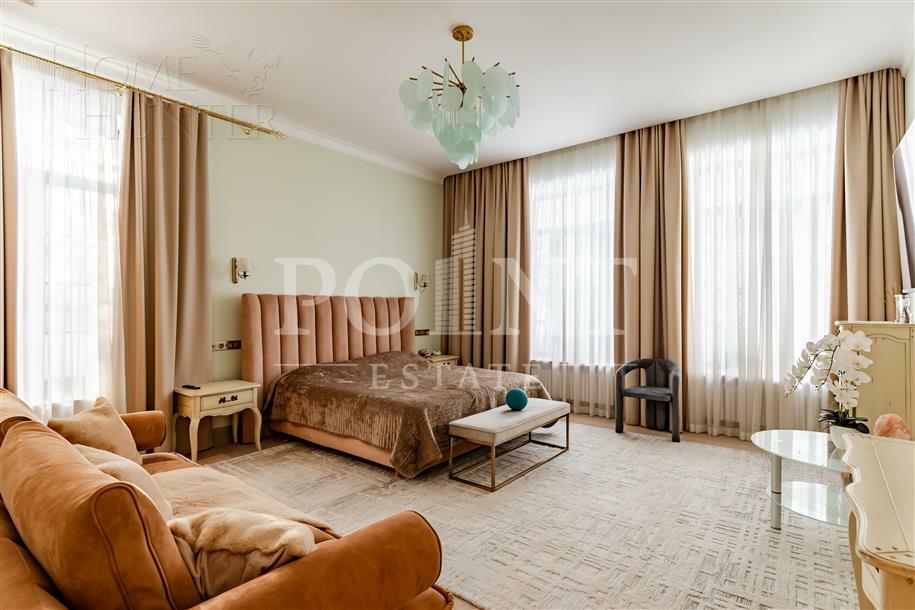 2-этажный коттедж 600 м² с отделкой