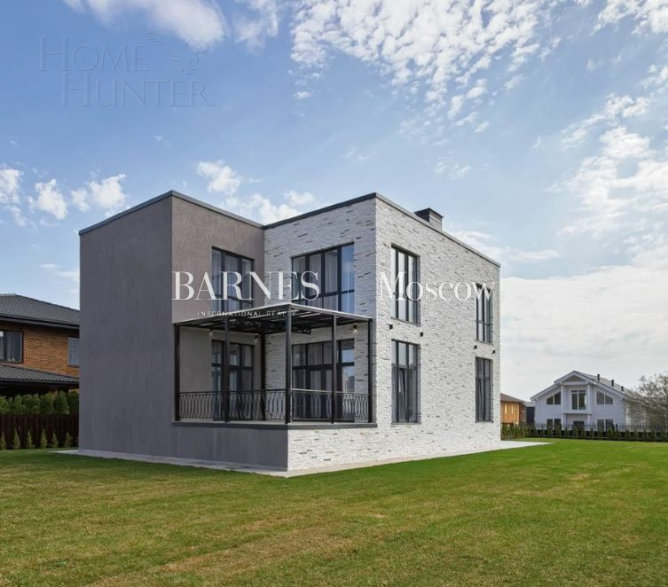 2-этажный коттедж 417.3 м² с отделкой