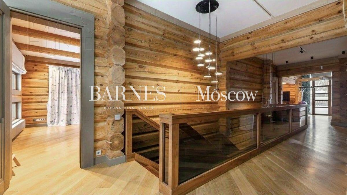 2-этажный коттедж 470 м² с отделкой