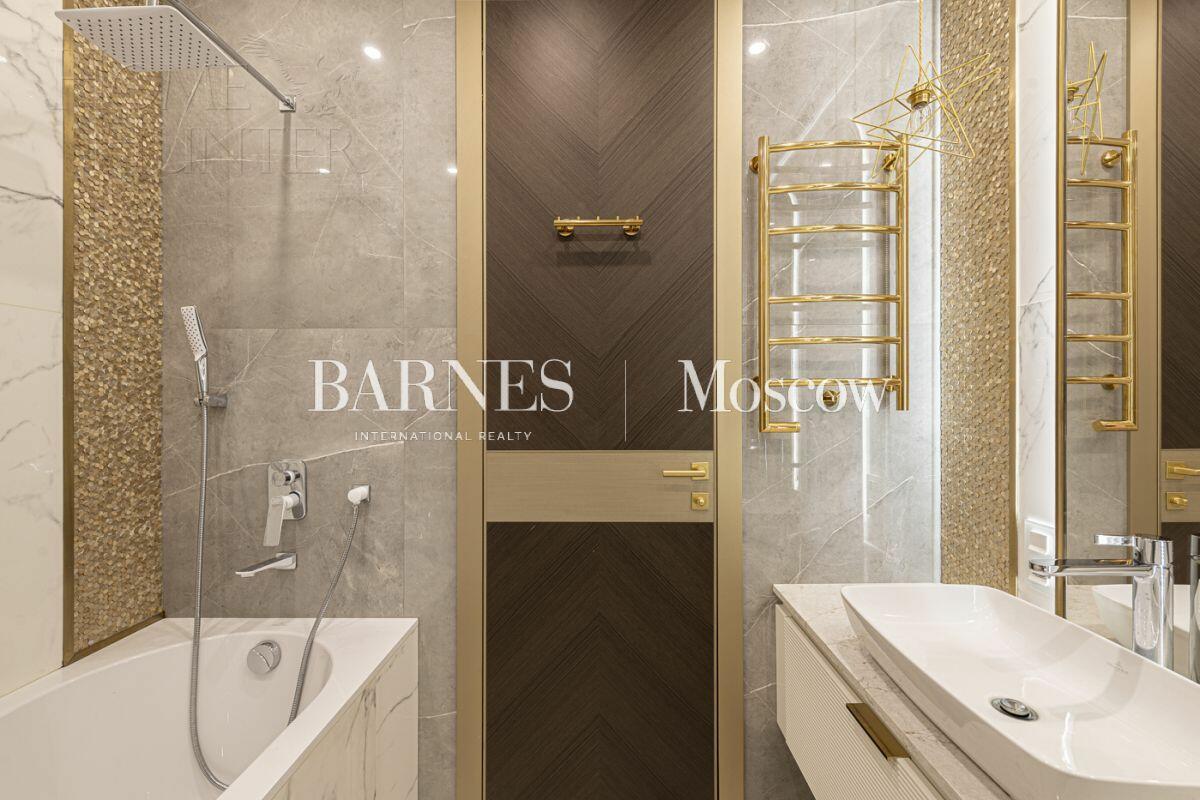 4-КОМН. КВАРТИРА С ОТДЕЛКОЙ 112.8 М² НА 10 ЭТАЖЕ